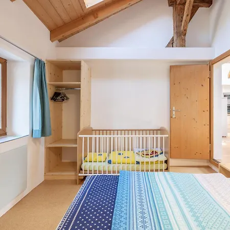 Chasa Mayer Holiday home *